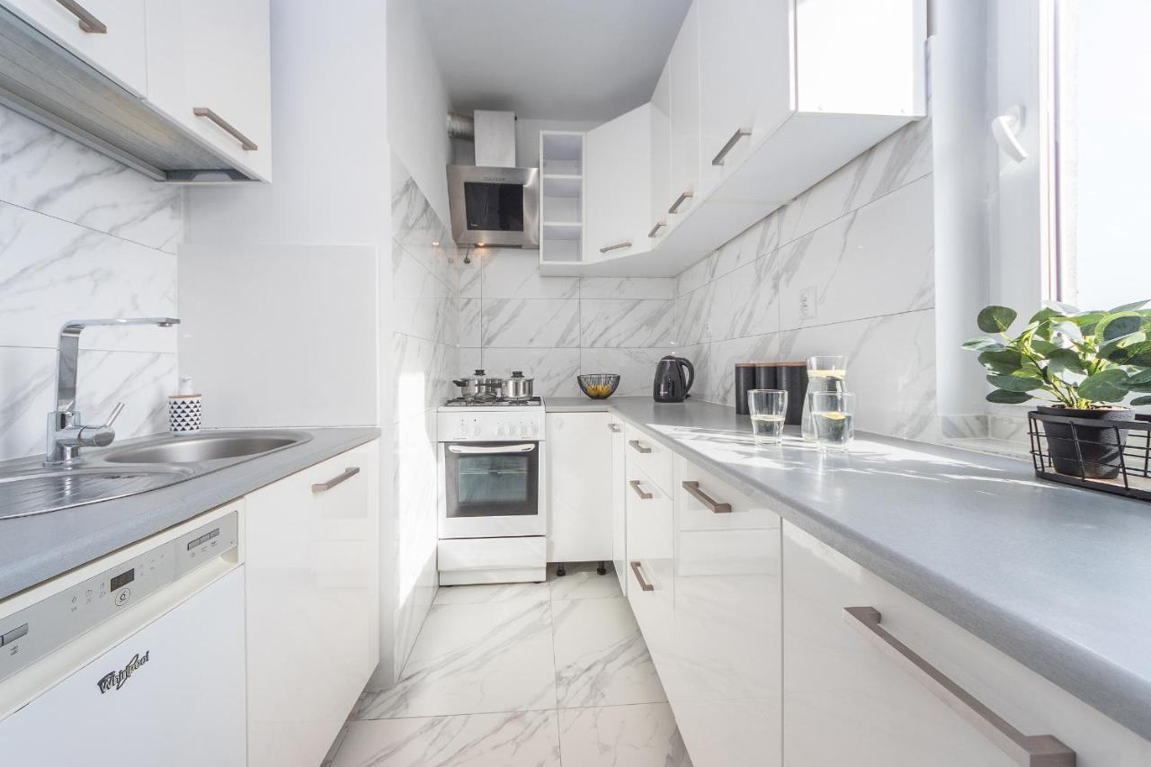 Glow Apartments, Apartament Kolobrzeska Gdaňsk Exteriér fotografie